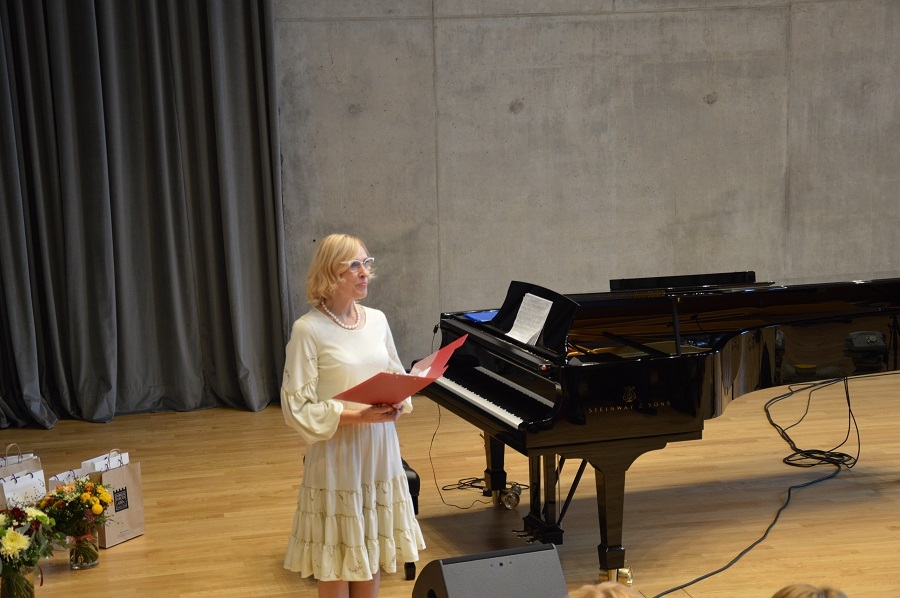 Skolotāju dienas pasākums Dobelē