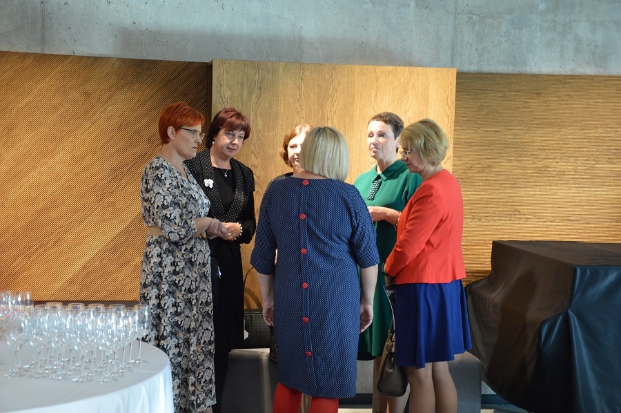 Skolotāju dienas pasākums Dobelē