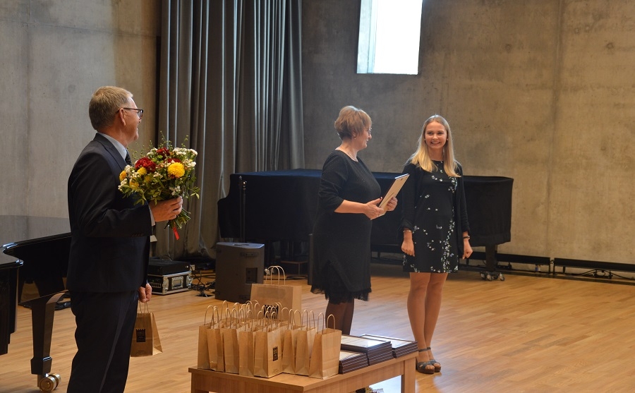 Skolotāju dienas pasākums Dobelē