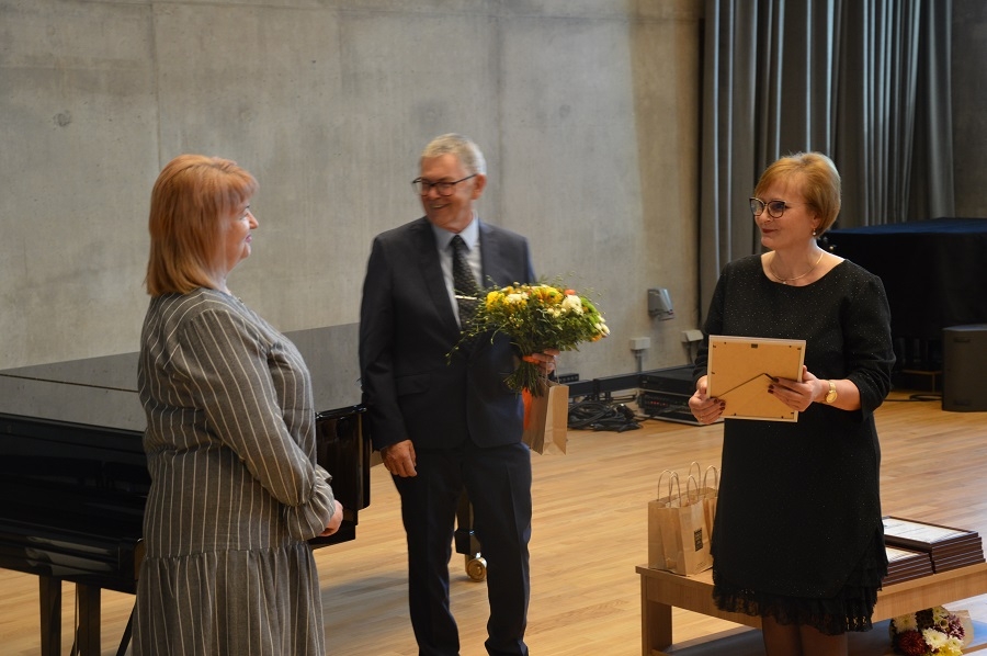 Skolotāju dienas pasākums Dobelē