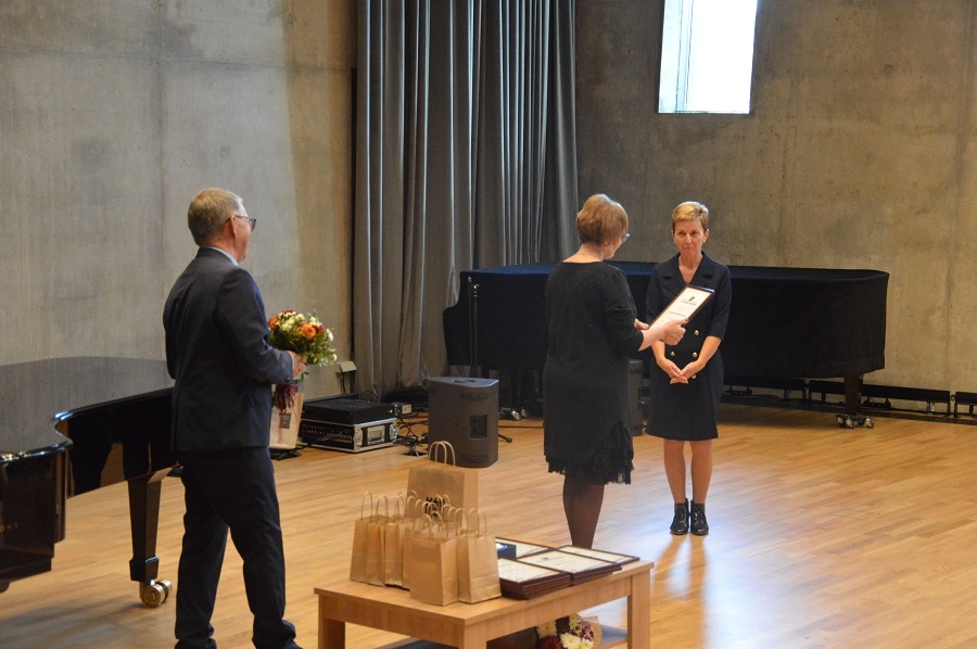 Skolotāju dienas pasākums Dobelē