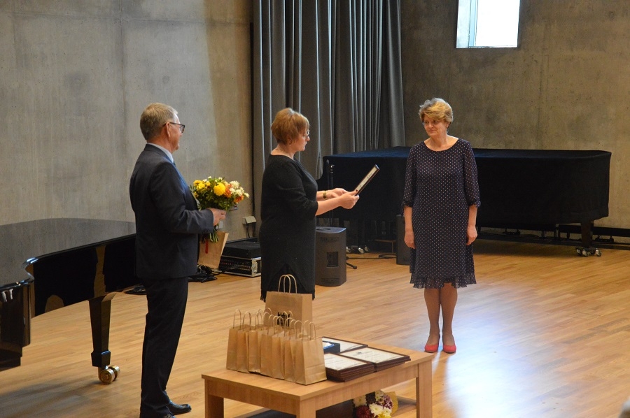 Skolotāju dienas pasākums Dobelē