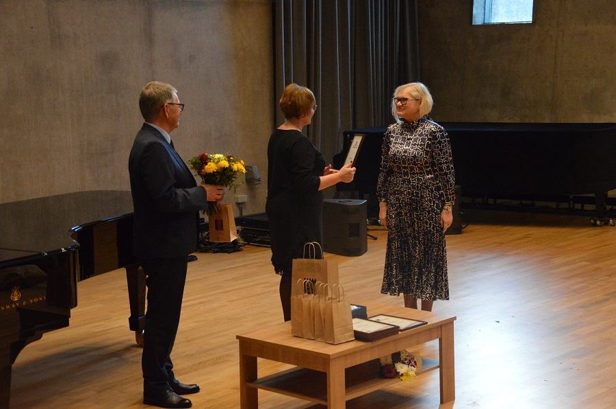 Skolotāju dienas pasākums Dobelē