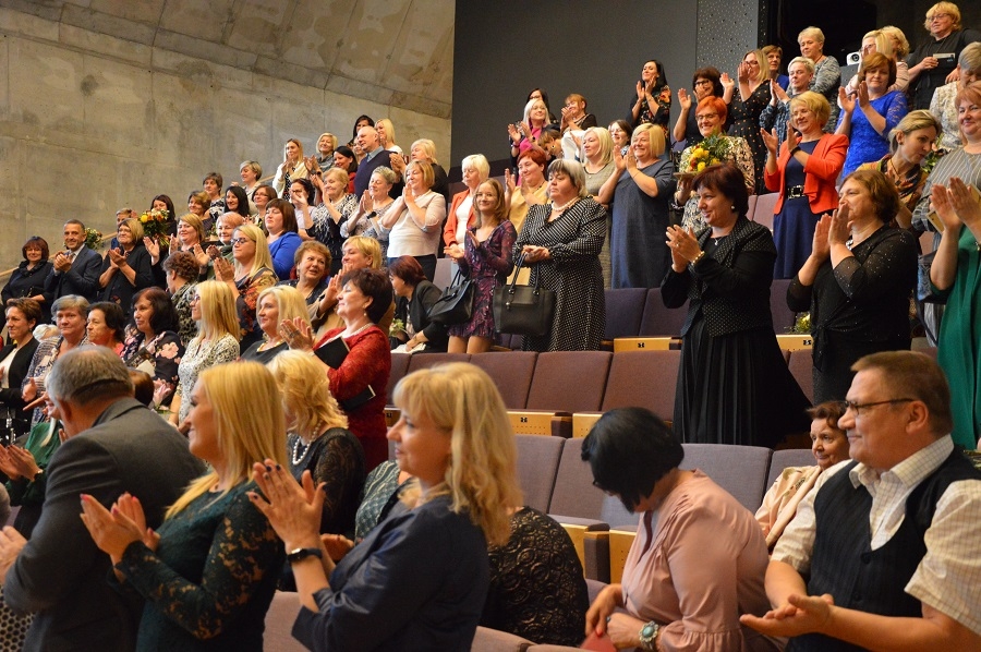 Skolotāju dienas pasākums Dobelē