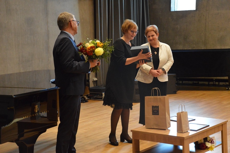 Skolotāju dienas pasākums Dobelē