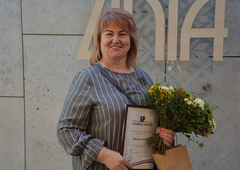 Skolotāju dienas pasākums Dobelē