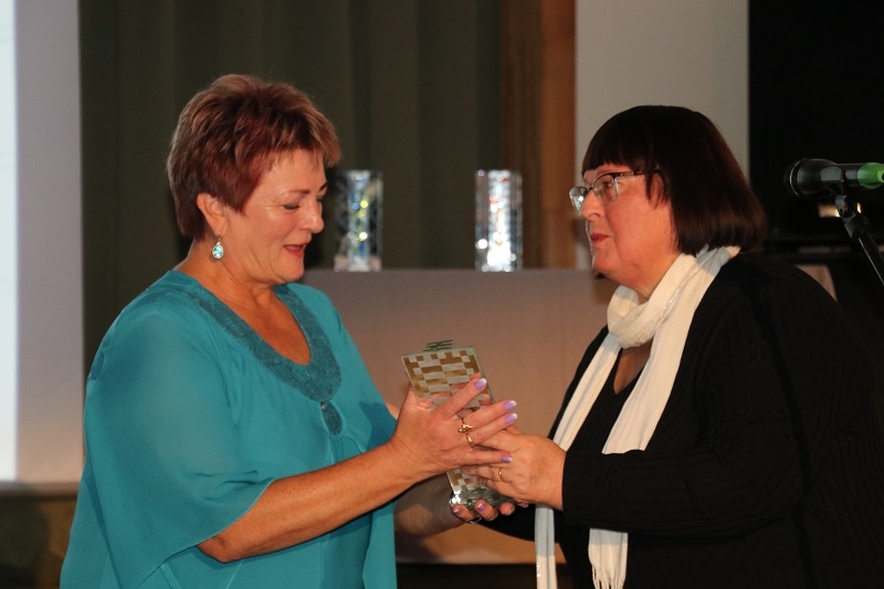 laureātu cildināšanas ceremonija