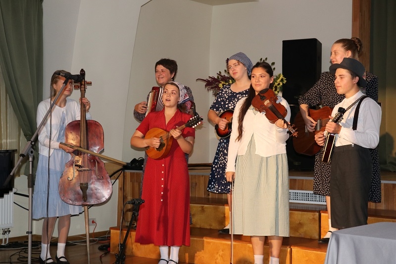 laureātu cildināšanas ceremonija