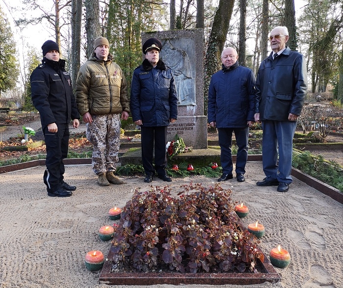 Latvijas brīvības cīnītāju piemiņas godināšana Lāčplēša dienā 2019