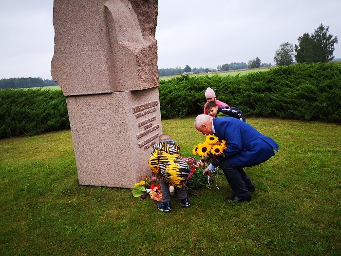 Dobeles novada izglītības iestāžu 1. klašu audzēkņi viesojas Kārļa Ulmaņa piemiņas muzejā “Pikšas” 03.09.2020.