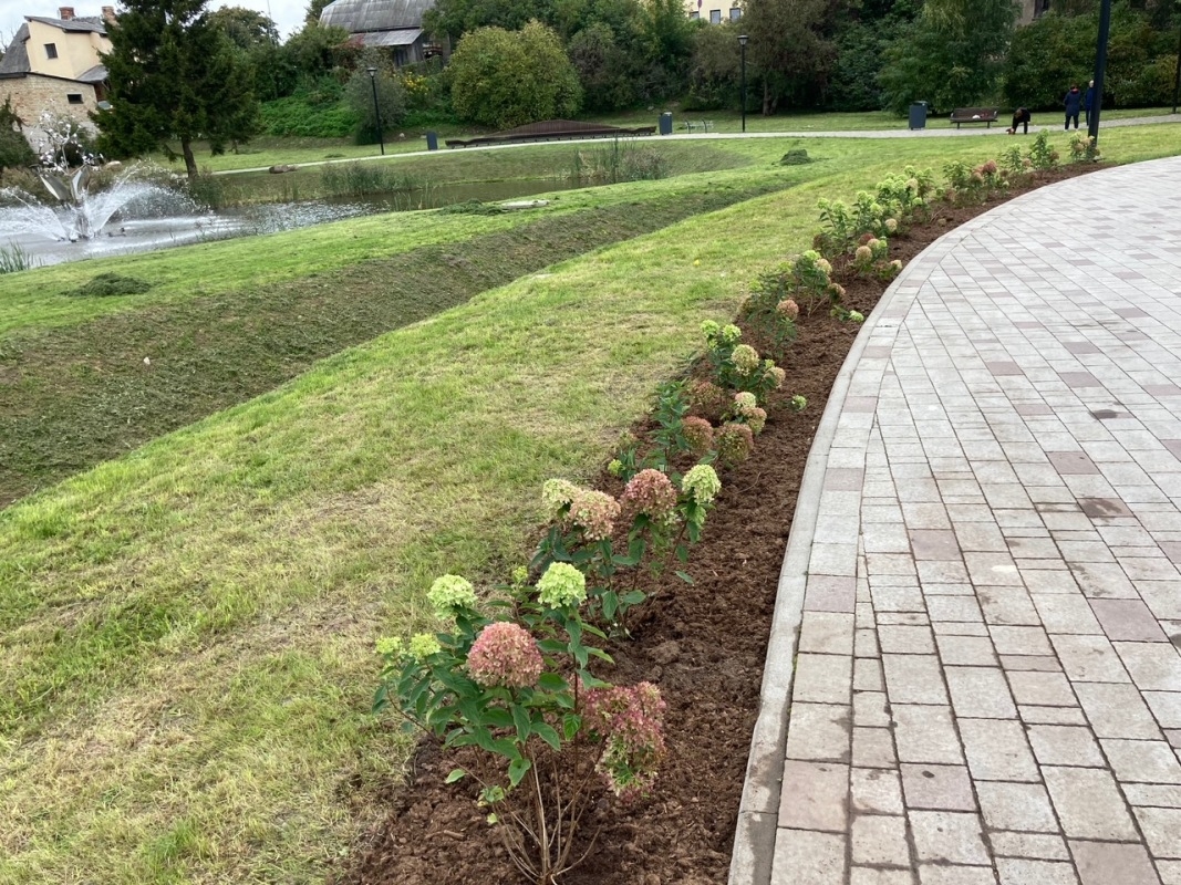 Bērzes upes krastā