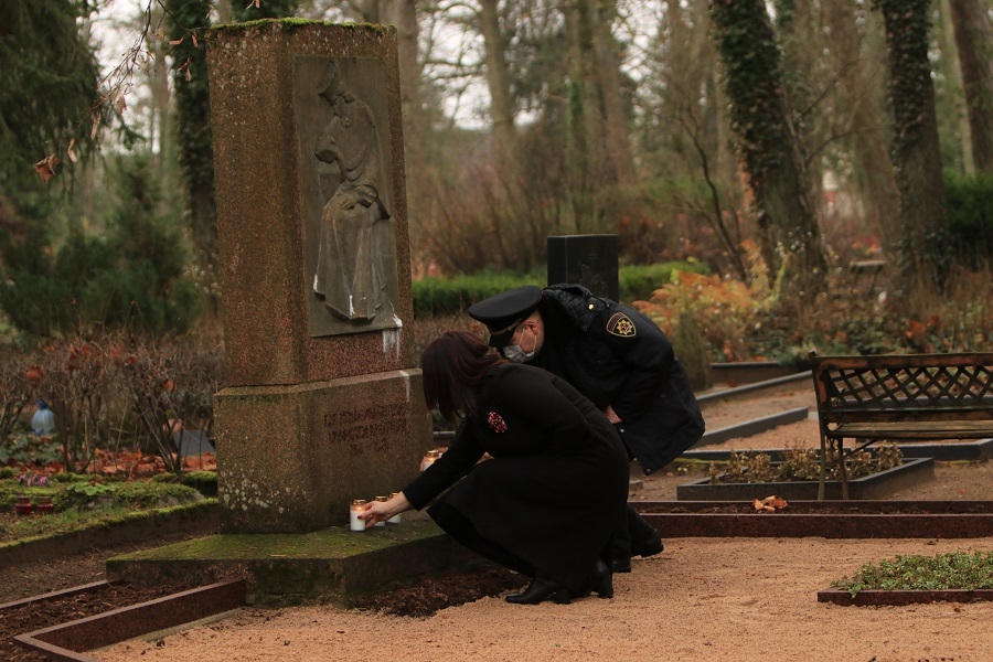 Latvijas brīvības cīnītāju piemiņas godināšana Lāčplēša dienā