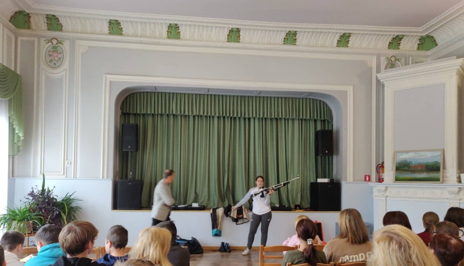 Olimpiete ciemojās Augstkalnē